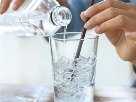 Minum Air Es Bisa Bikin Perut Buncit Fakta Atau Mitos Indozoneid