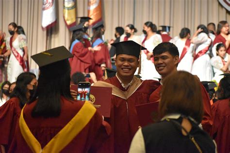 graduation ceremony for 2022 philippine women s university