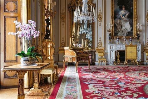 Amid the 775 rooms of queen elizabeth ii's london home is a lot of history and strategically placed bowls of snacks, but they had to close the bar. Buckingham Palace: The Interiors, by Ashley Hicks; 2018 ...