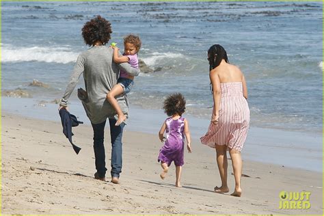 Halle Berry Nahla Beach Beauties Photo 2652117 Celebrity Babies