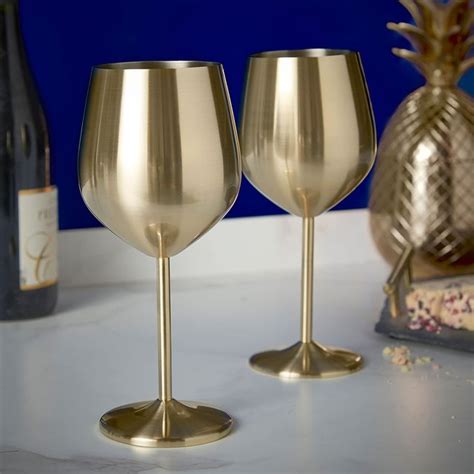 Where To Buy The Unforgettable Gold Wine Glasses On Love Is Blind Hunker