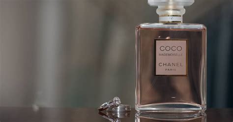 5 perfumes clássicos que nunca saem de moda metro world news brasil