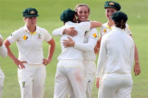 Womens Ashes Ashleigh Gardners Debut A Pivotal Moment In Difficult