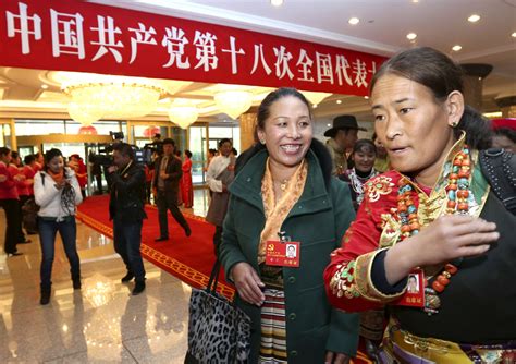 Delegates Of Party Congress Arrive In Beijing Cn