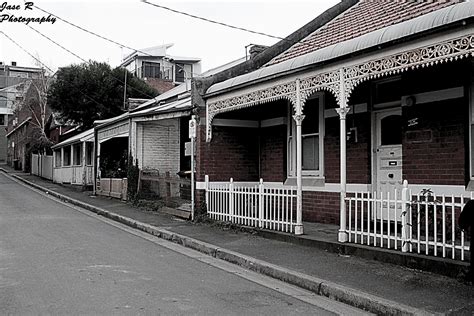 Plenty of back street pubs and small industry. The Back Streets of Collingwood | Melbourne suburbs ...