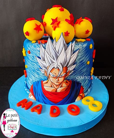 From dbz to dbs, everyone's favorite saiyan, goku and his. Dragon Ball z - cake by Omnia fathy - le petit gateau ...