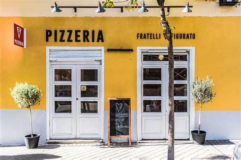 Fratelli Figurato La Pizzería En La Que Comen Pizza Los Italianos De