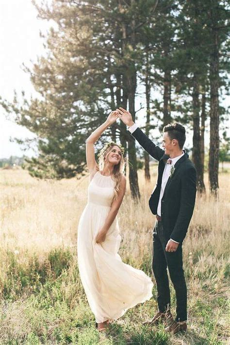 Once she has the images, the next step is for her. 50 Bride and Groom Photo Ideas to Save to Posterity