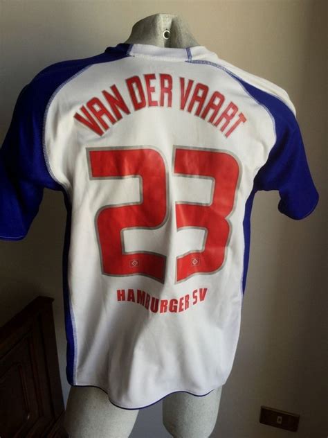 Als ik in hamburg moet blijven, zal dat pijnlijk zijn, zegt van der vaart in het hamburger abendblatt. Maglia Hamburger SV Puma Trikot 2005/06 "ADIG INVESTMENT ...
