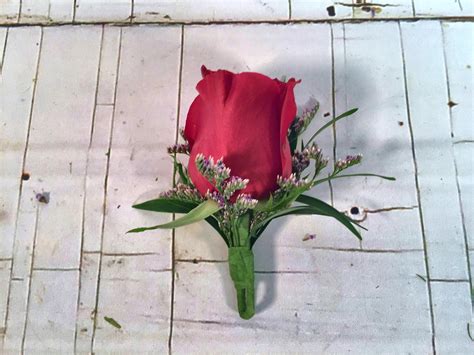 Single Rose Boutonniere In St Louis Mo Irenes Floral Design