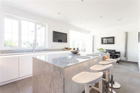 Check spelling or type a new query. Pin on Nolte Matrix Art Lux Gloss White kitchen with ...
