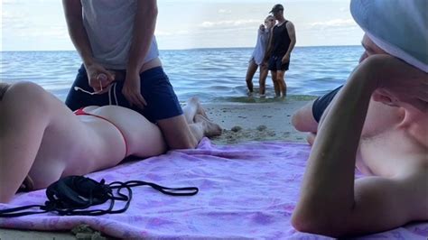stranger puts cream on me and gives a quick fuck on public beach xxx mobile porno videos
