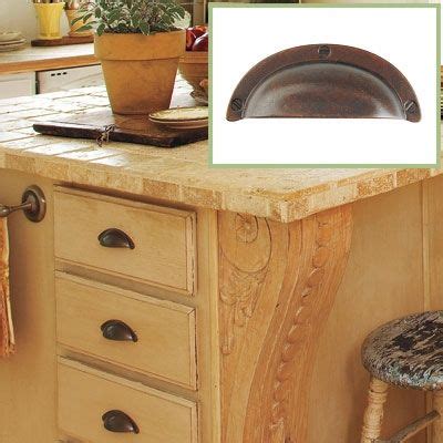 Create a Stylish Salvage Kitchen | New home designs, Shabby chic