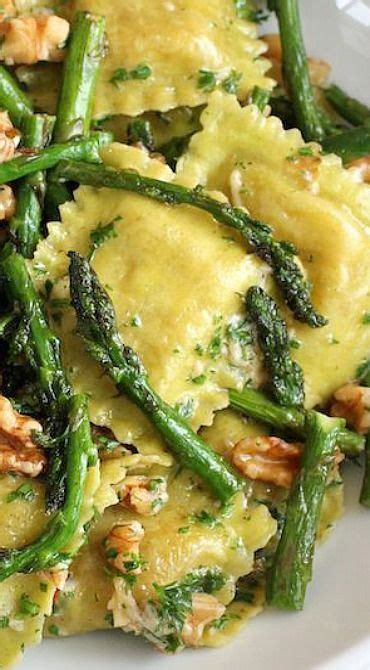 The lemon juice and olive oil drizzle provide a light, fresh taste. Ravioli With Sauteed Asparagus and Walnuts - Green Valley ...
