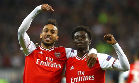 Bukayo saka genie scout 21 rating, traits and best role. Arsenal fans convinced Bukayo Saka is 'next Lionel Messi ...