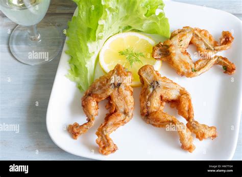 Fried Frog Legs On Plate Food Concept Stock Photo Alamy