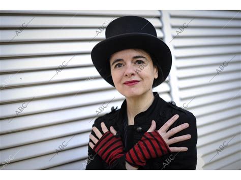 Entrevista A La Escritora Belga Amelie Nothomb Archivo Abc