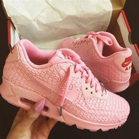 Shoes Pink Nike Shoes Wheretoget