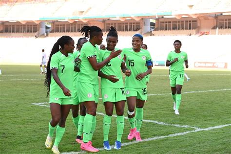 Falcons seek first win against La Roja