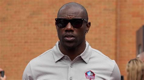 Terrell Owens Claims He Has Had ‘constant Communication With Nfl Team