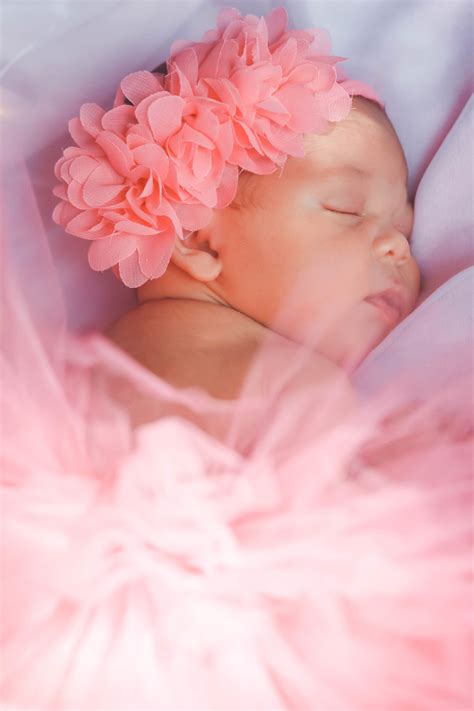 Sweet Newborn Baby Girl With Her Pink Tutu 💗 Opallanephotography With