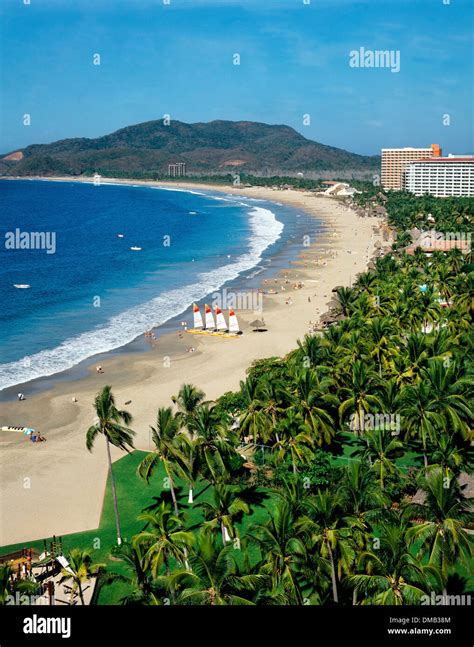 Ixtapa Mexico Hi Res Stock Photography And Images Alamy