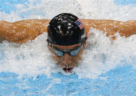Olympic Great Michael Phelps To Swim Again
