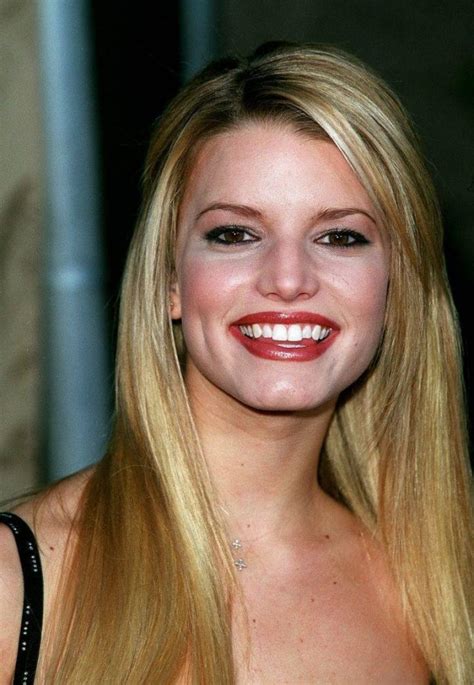 The Hottest Hollywood Actresses Of The 90s 30 Pics