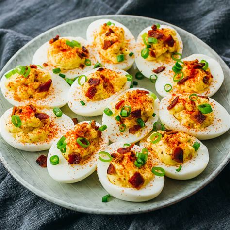 205 calories, 19 g protein. Instant Pot Hard Boiled Eggs (& Spicy Deviled Eggs ...