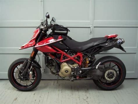 Latest new, used and classic ducati hypermotard 1100s motorcycles offered in listings in the australia. 2011 Ducati HyperMotard Evo SP 1100, 10198 miles, red ...