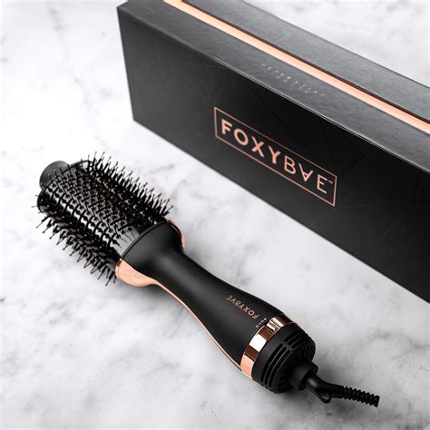 We will give you a full rundown of all the different types in the buying guide section. Blowout dryer brush in 2020 | Dry brushing, Blowout, Best ...