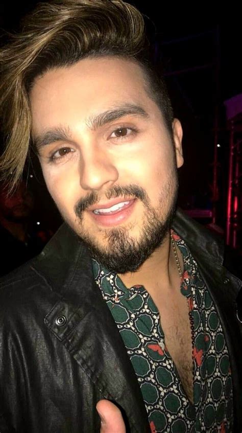 Hd videos clips of luan santana a. Pin de #Ro 😍 em Luan Santana | Fotos do luan santana, Santana, Fotos