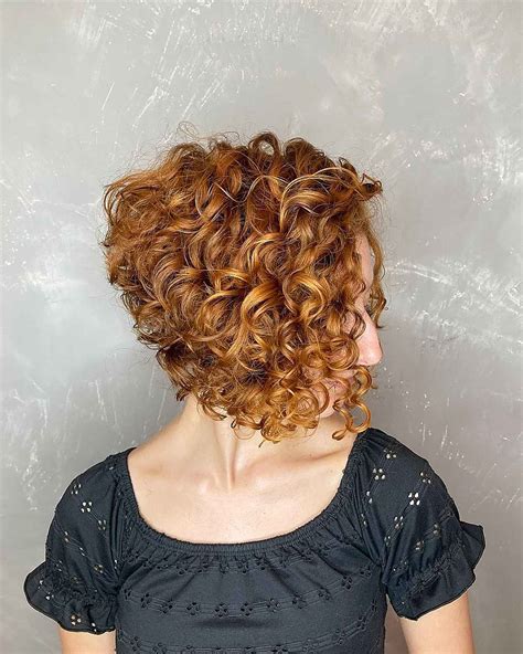 15 Stacked Short Curly Bob Haircuts To Enhance Your Natural Curls