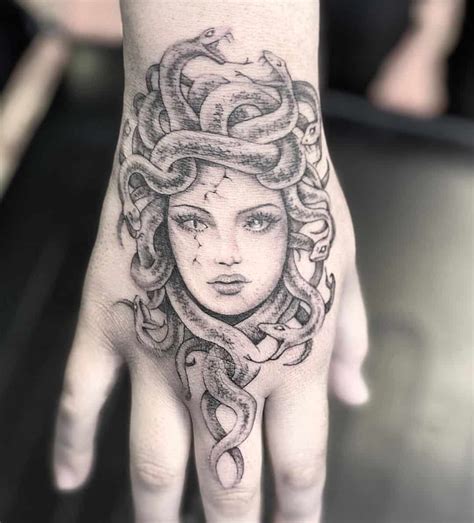 Discover 77 Realistic Medusa Hand Tattoo Latest Incdgdbentre