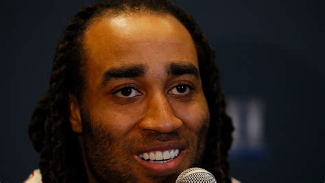 Patriots Stephon Gilmore Breaks Down His Approach [VIDEO] | Heavy.com