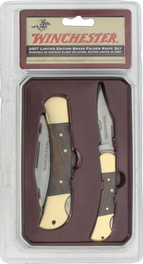 Winchester 200th commemorative with a collectable set of signature series knifes. Winchester Winchester Folding Knife Set. knives ...