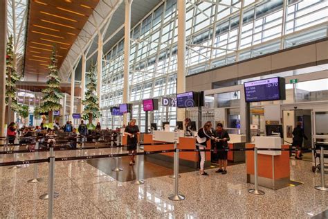 Calgary International Airport Departure Terminal Boarding Gate