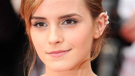 Emma Watson Not A Pro Stripper Pole Dancer