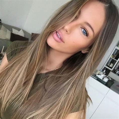 Neutral Blonde Dark Blonde Hair Color Light Brown Hair