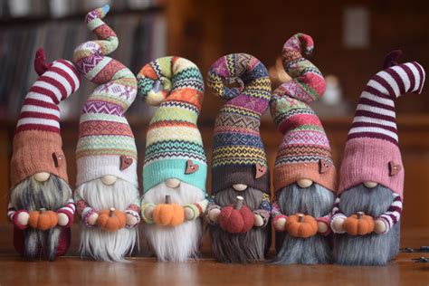 Autumn Knit Hat Gnomes In 2021 Gnomes Crafts Gnomes Diy Gnomes