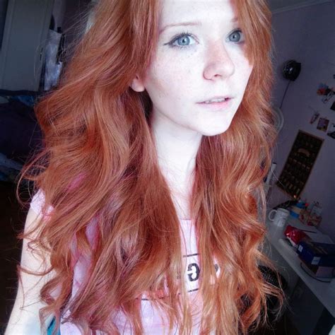 Girls Love Ginger Head Red Hair Don T Care Ginger Girls Redhead Girl Foxy Redheads Long