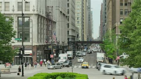Traffic On The Streets Of Downtown Chicago Stock Footage Videohive