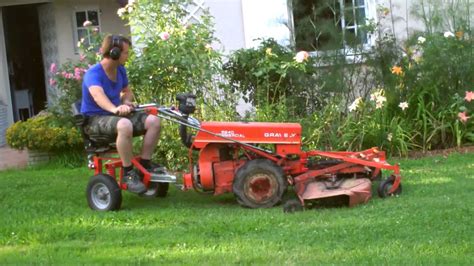 Gravely 5640 With Mower Deck 50 Youtube