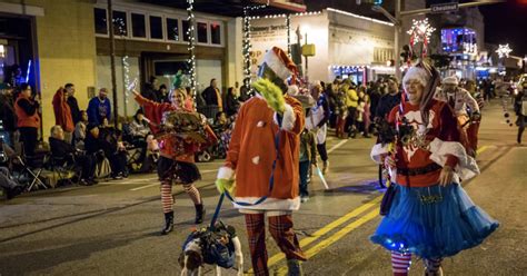 Historic Downtowns Lighted Christmas Parade In Bastrop At