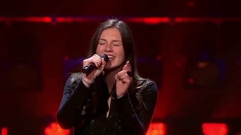 Top Best Female The Voice Auditions Amazing Voices Youtube