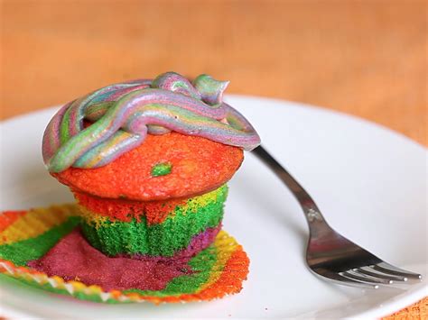 How To Make Rainbow Cupcakes 10 Steps With Pictures Wikihow