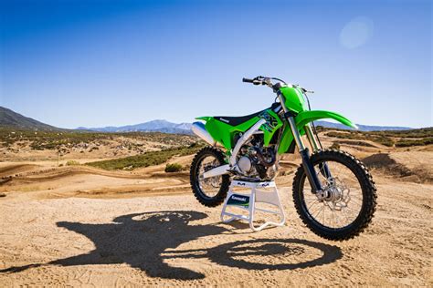 Usgs said the quake was centered 6.7 miles east of ishinomaki at a depth of 33.5 miles. 2021 Kawasaki KX450 Review - Cycle News