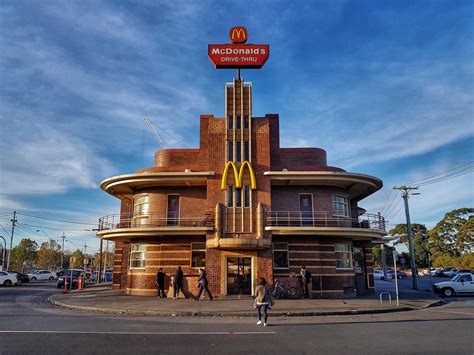 Art Deco Mcdonalds In Clifton Hill Melbourne Australia Building R