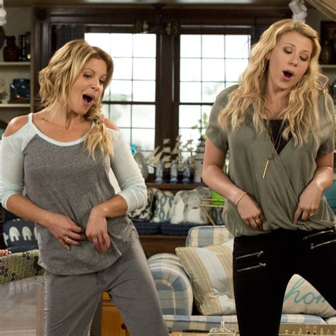 This Fuller House Refresher Will Get You Ready For Season 3 Fuller