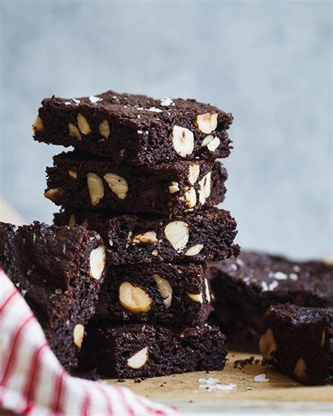 Dark Chocolate And Hazelnut Brownies By Snixykitchen Quick Easy